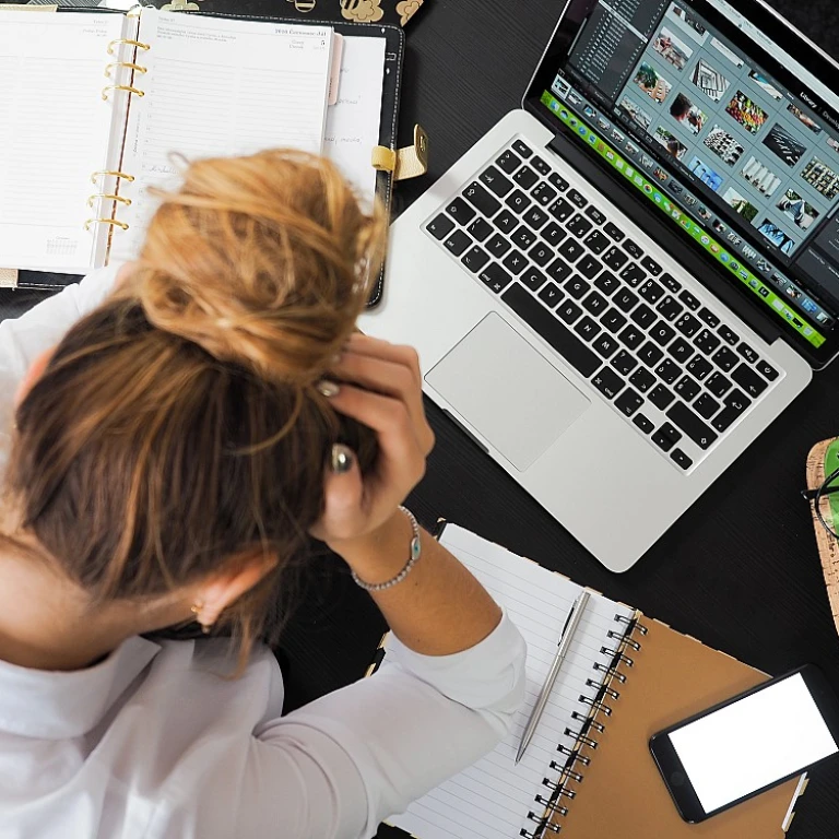Crafting the Perfect Day Off Request Email